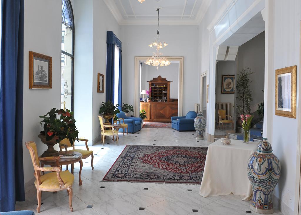 Grande Albergo Quattro Stagioni Риети Екстериор снимка