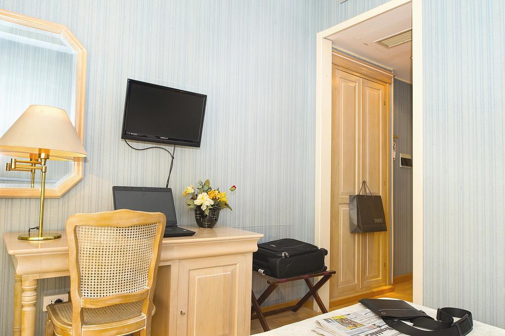 Grande Albergo Quattro Stagioni Риети Стая снимка