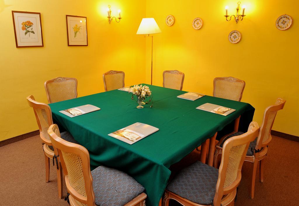 Grande Albergo Quattro Stagioni Риети Екстериор снимка